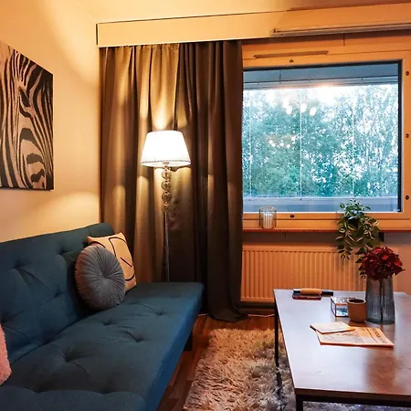 Family Retreat Near Train And Kuusijärvi 公寓