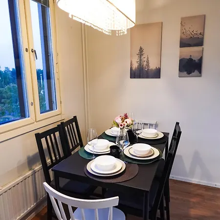 Guestfirst- Family Retreat Near Train & Kuusijärvi