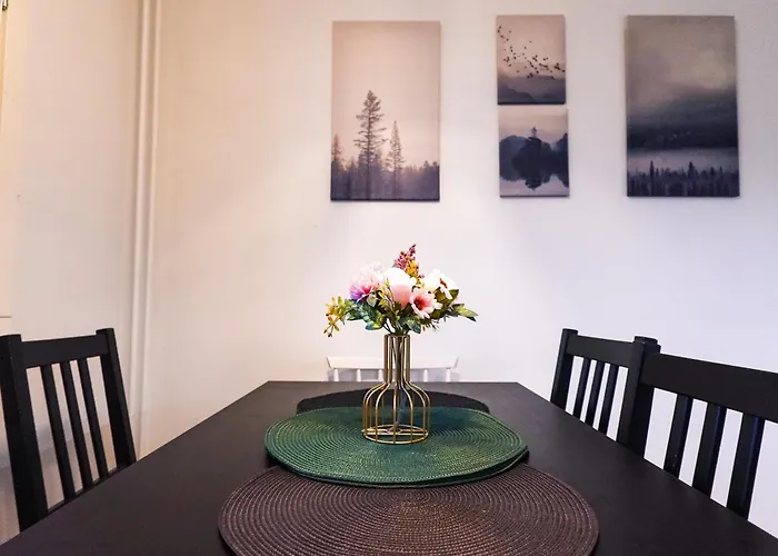 Family Retreat Near Train And Kuusijärvi Apartament