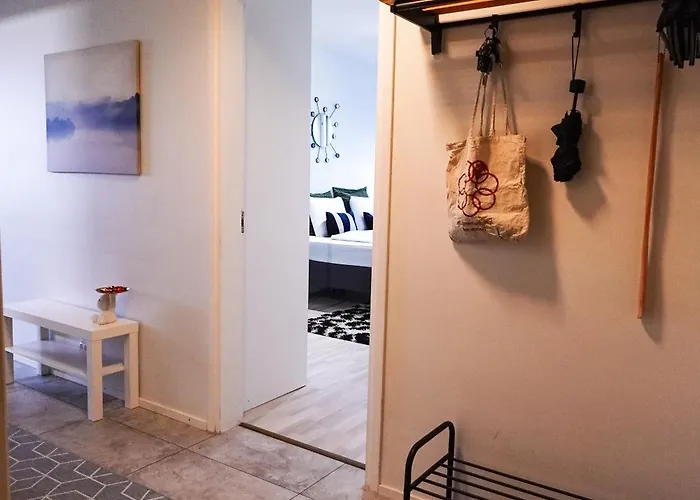 Family Retreat Near Train And Kuusijärvi Vantaa