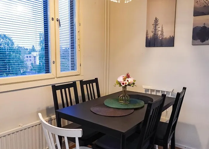 Family Retreat Near Train And Kuusijärvi Apartament *